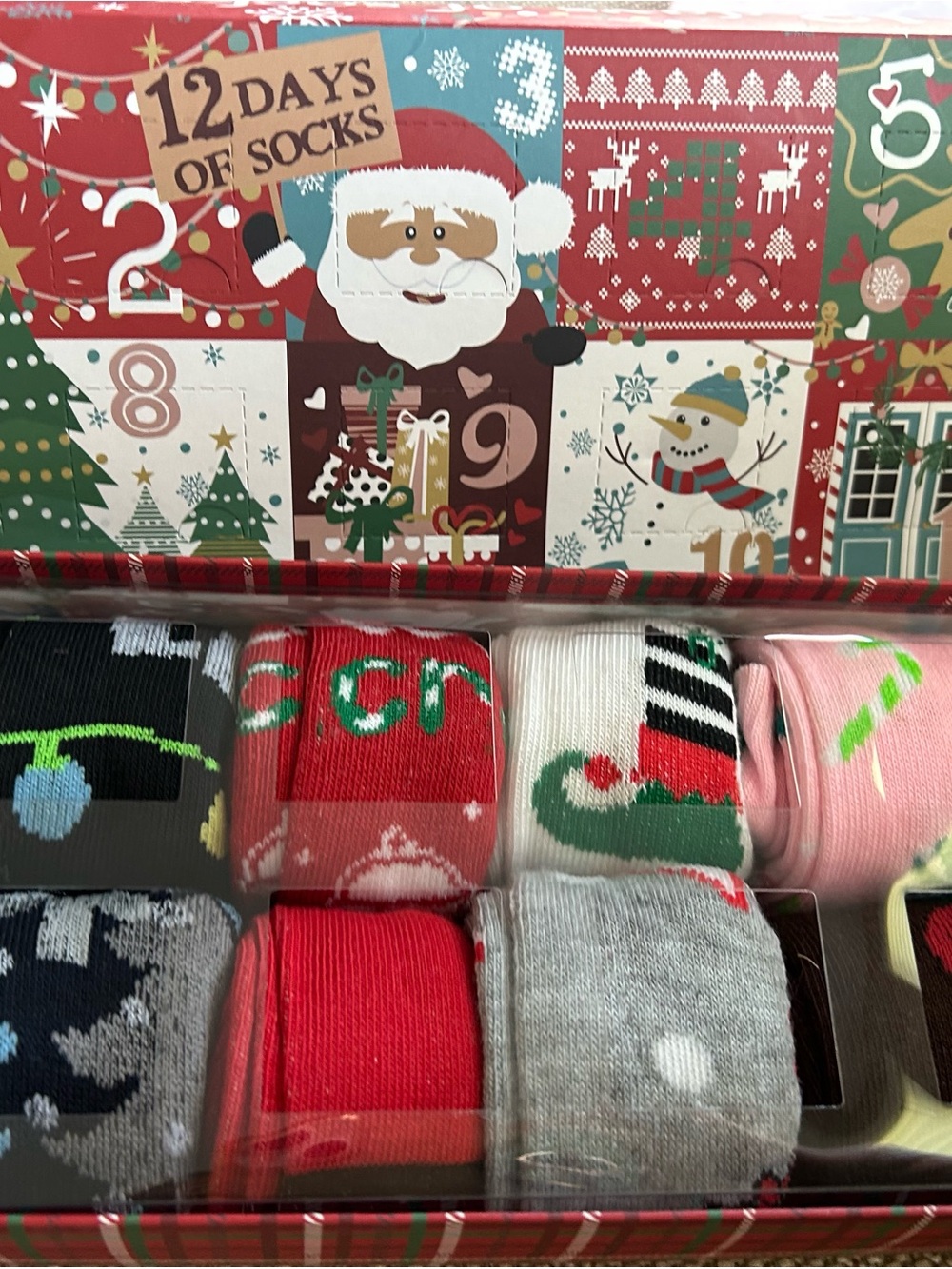 12 Christmas socks